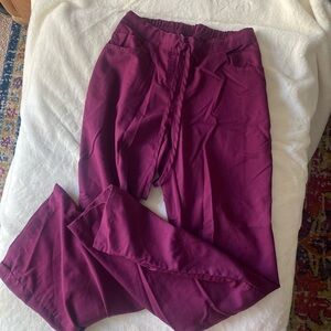 Scrub pants women’s small maroon